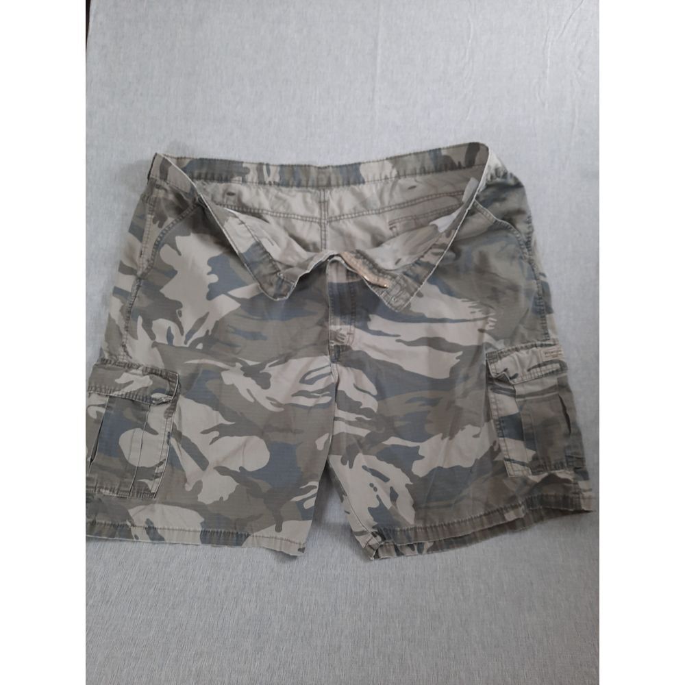 Wrangler Authentic Issue Men 44 Camouflage Camp‎ Pocket Cargo utility Shorts